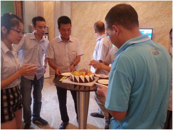 親情綻放，阿里大師將次舉辦集體生日會(huì)