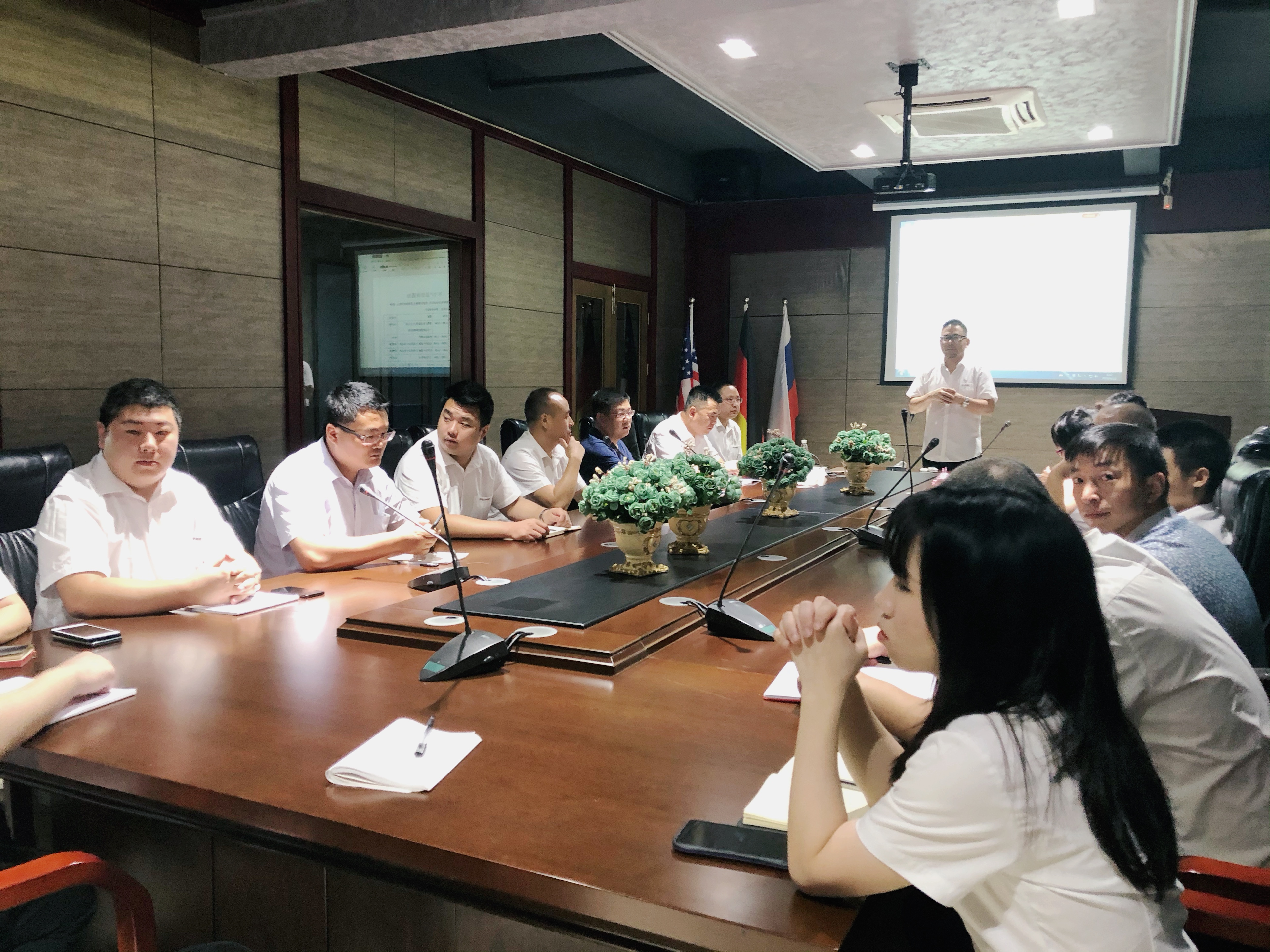 企業(yè)動(dòng)態(tài)|聚集英才，規(guī)劃藍(lán)圖