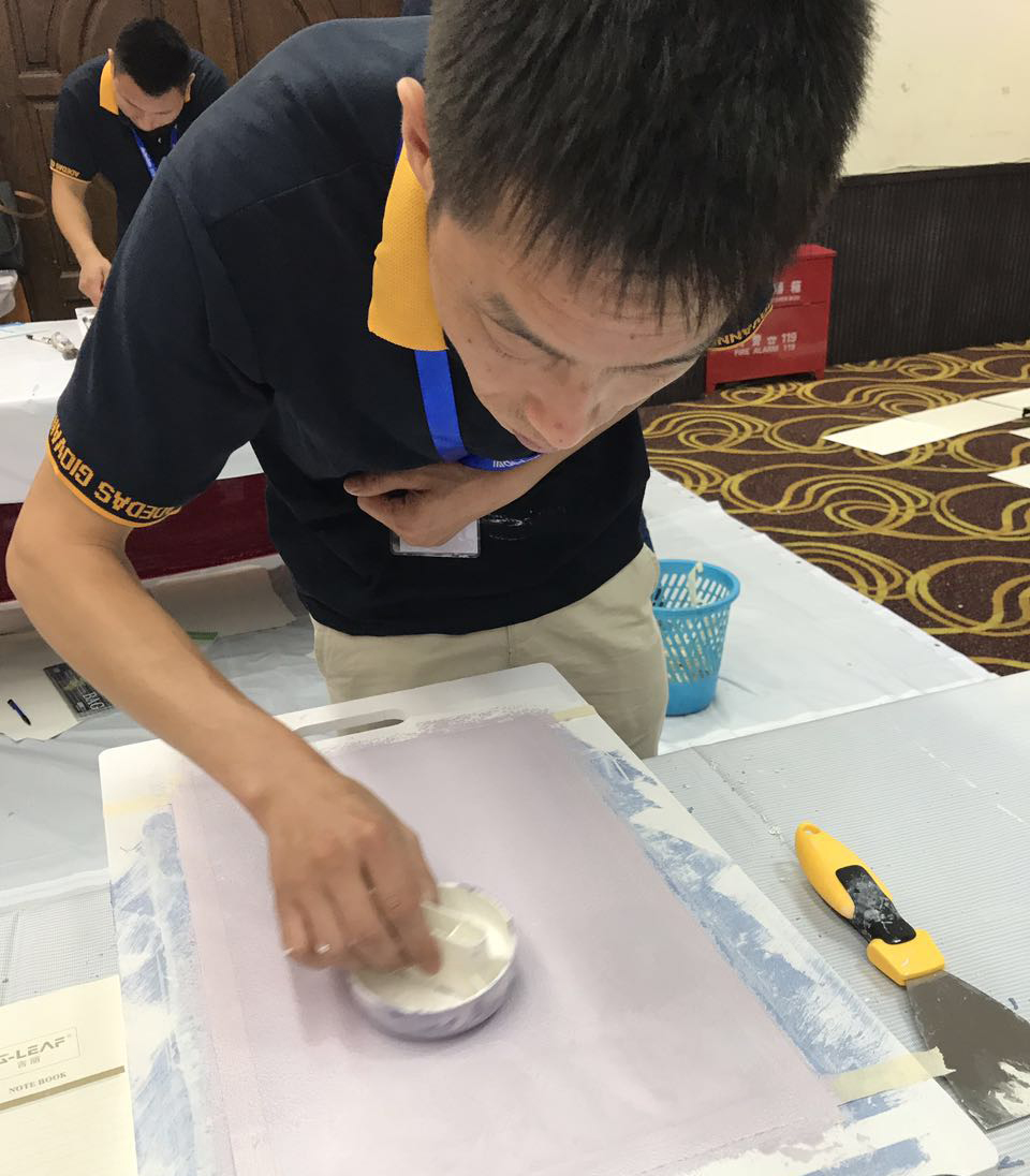 阿里大師喬無奈藝術(shù)涂料 阿里大師喬無奈藝術(shù)涂料