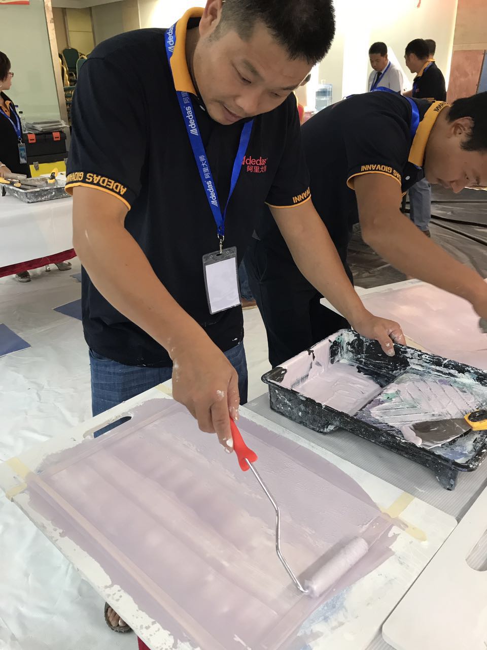 阿里大師喬無奈藝術(shù)涂料 阿里大師喬無奈藝術(shù)涂料